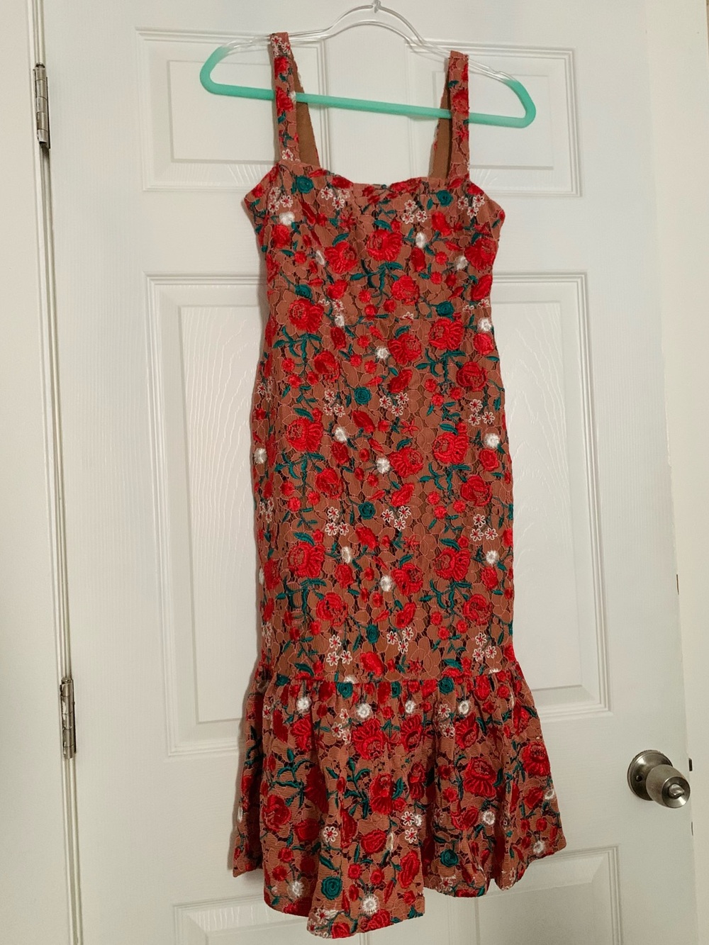 Lovers + Friends Embroidered Tank Dress in Tan with Red Flowers Accents XS NWT